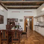 Апартаменты U Mecenase Прага
