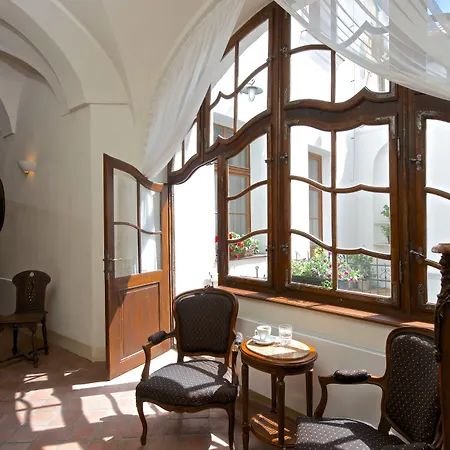 优梅森纳瑟公寓式酒店 * 布拉格