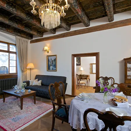 公寓 优梅森纳瑟公寓式酒店 *